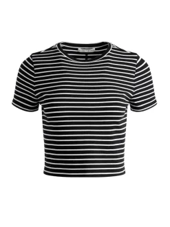 Cindy Classic Cropped Tee