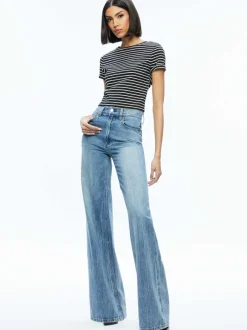 Cindy Classic Cropped Tee