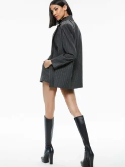 Colley Notch Collar Blazer + Conry Pleated Cuff Short