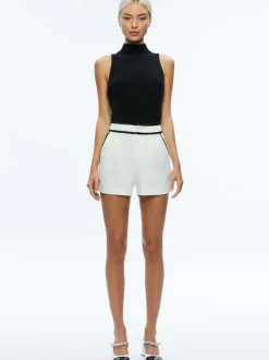Esta Pleated Contrast Trim Short