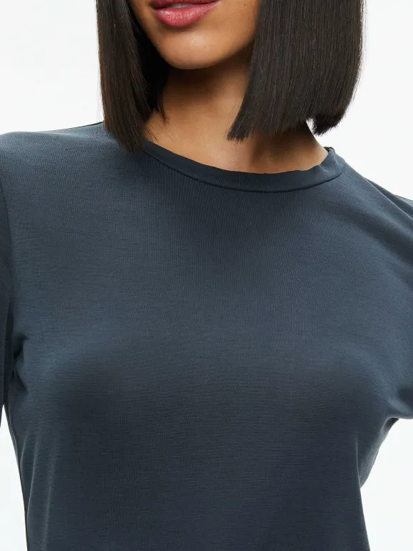 Fitted Tee
