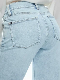 Lorrine Kick-Flare Ankle Jean