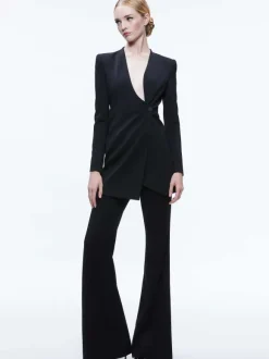 Lucien Curved V-Neck Fitted Blazer