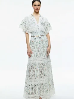 Tabitha Lace Button Front Cropped Blouse